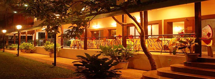 2000/Hotel Woodland - Kolhapur 02.jpg